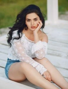 VIP companion girl in Unjha – discreet service